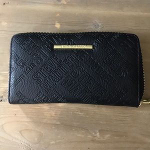Steve Madden wallet